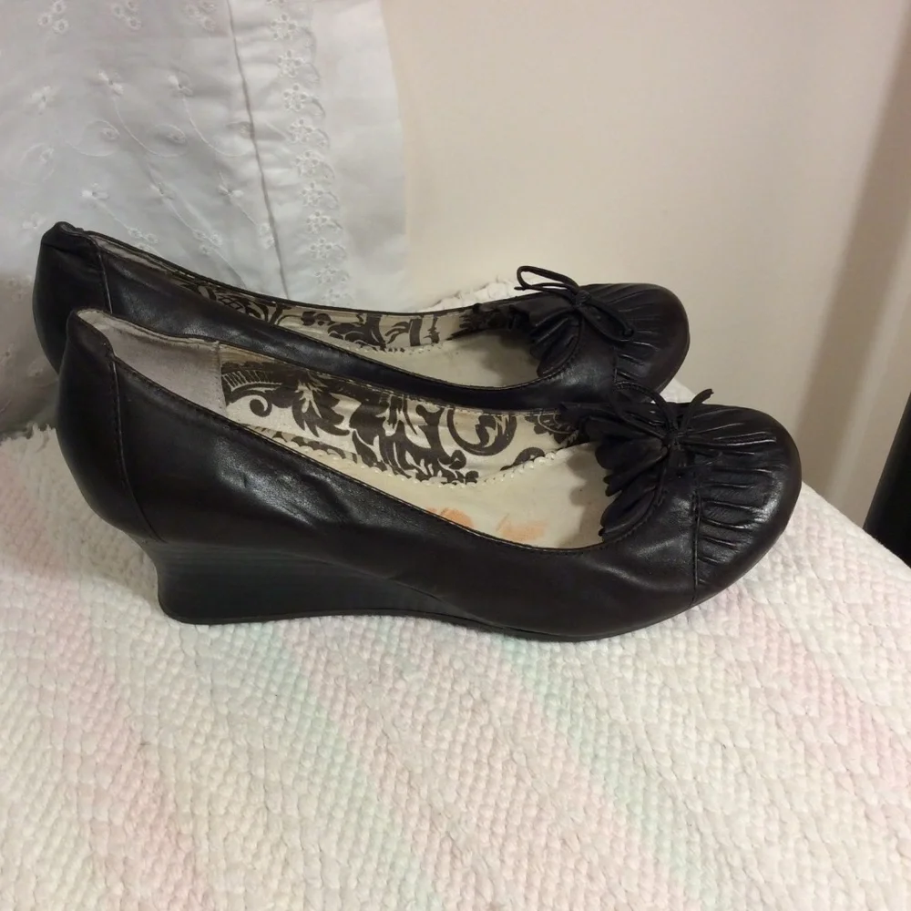 Women’s Dark Brown Report “Carina” Wedge